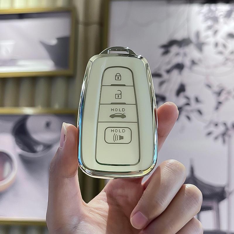 Toyota Key Cover: Fits Highlander, Camry, Levin, C-HR, Avalon & RAV4 Remotes