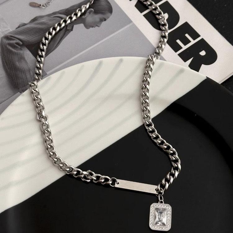 Zircon Necklace for Men, Titanium Steel Full Diamond Pendant, Non-fading, Unique, Simple, Versatile, High-end Accessory, New Women's Accessory