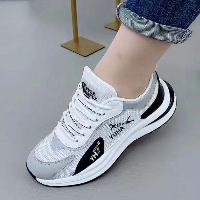 2025 Men's Spring Fashion Mesh Breathable Casual Sports Shoes