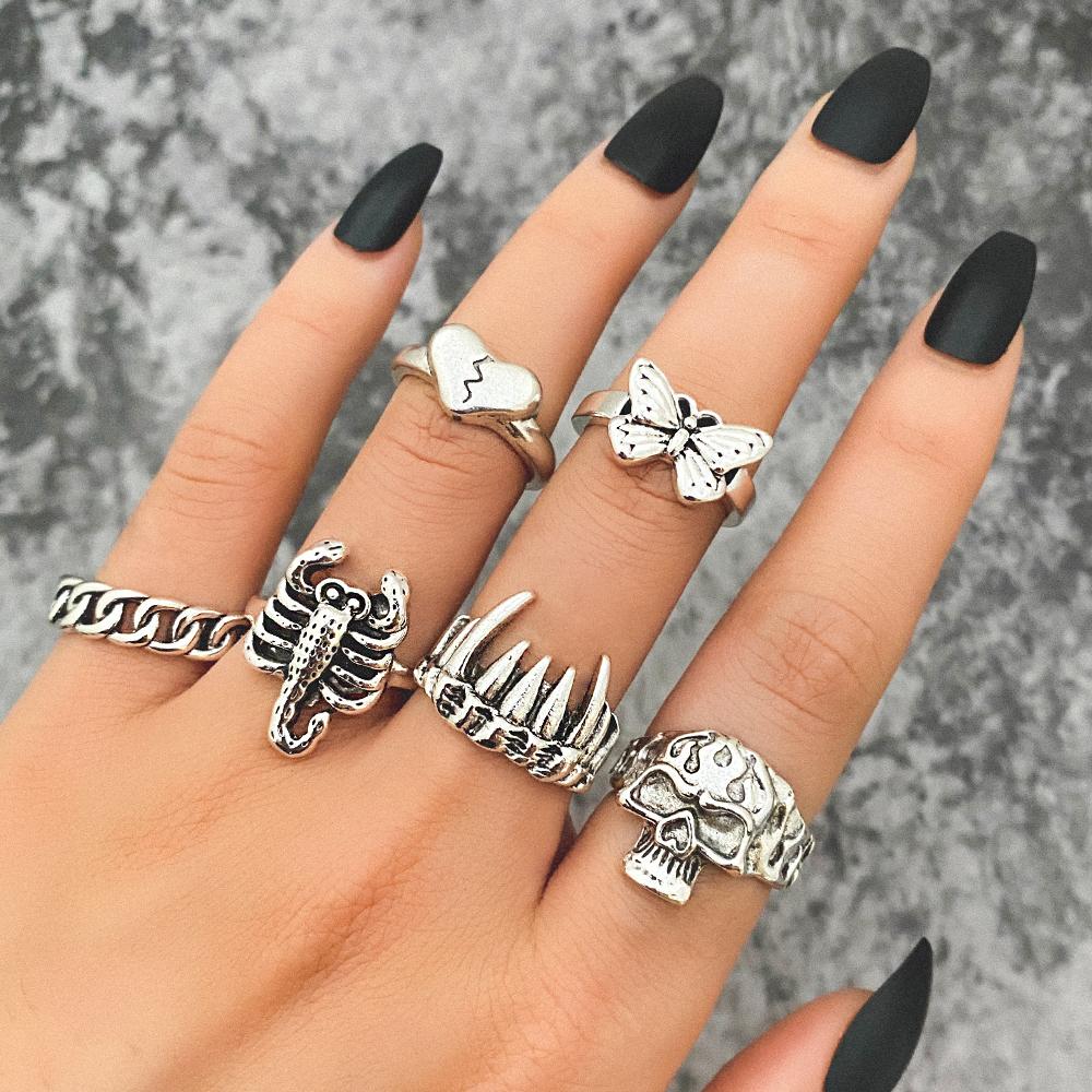Vintage Hand Carved Ring Skeleton Tooth Butterfly Love Versatile Jewelry Ring Set