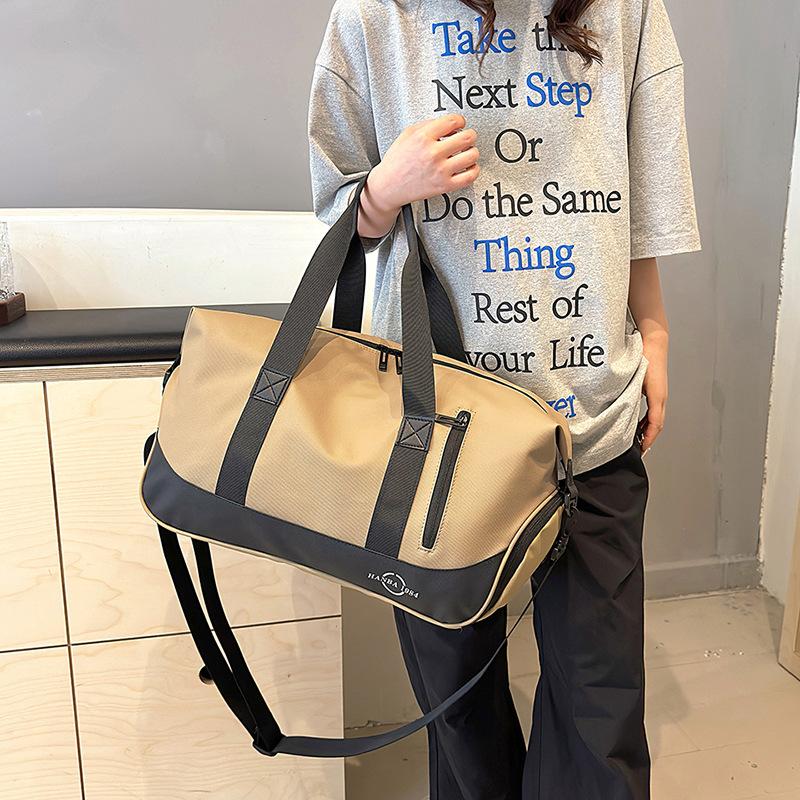 1pcs Large Capacity Gym Bag with Wet & Dry Separation Yoga Sports Duffle Bag Outdoor Short Trip Travel Luggage Handbag