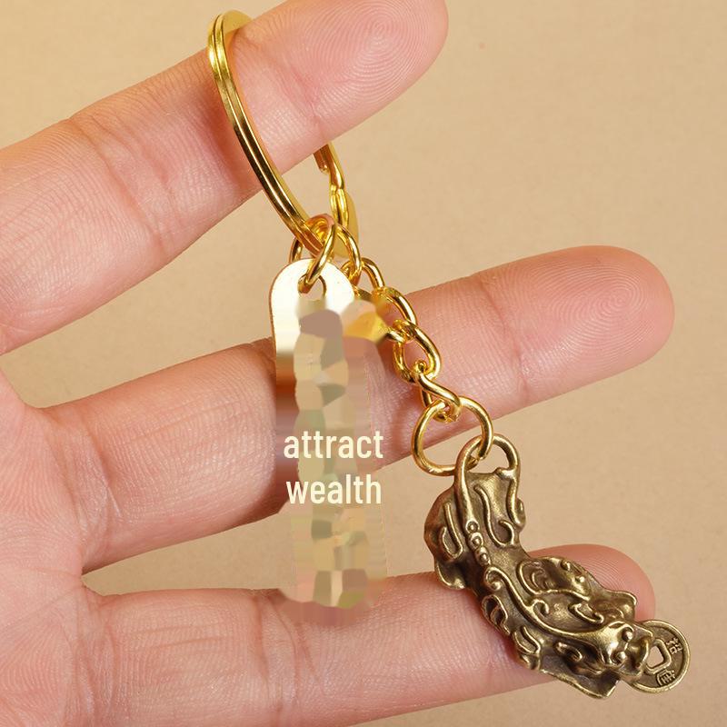 Nøkkelring, Lommebok, Baifu-krukke, Eple, Pixiu, Støvbrett, Buddha-amulett, Bilnøkkelanheng, Naturskjønt suvenir, Gatebod, Nattmarkedsartikkel.