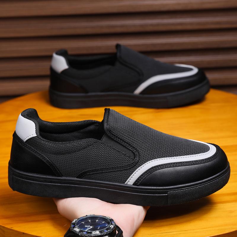 2025 New Canvas Sneakers: Trendy Korean-Style Men's Casual Shoes in Extra-Large Sizes