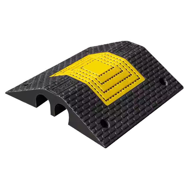 Yixiu Rubber Speed Bump with Large Single Cable Channel