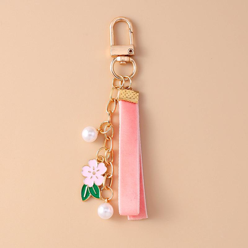 Cute Beaded Pearl Flower Keychain Women Girls Ribbon Bowknot Key Ring Pendant for Handbag Decor Handmade Key Chain Jewelry Gift