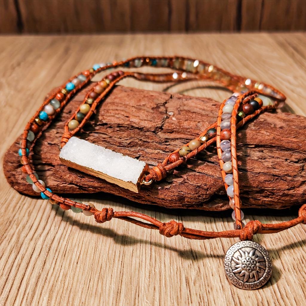 Böhmisch-stiliges Naturperlenarmband - langes naturweißes elfenbeinfarbenes Armband mit verstellbarem Vintage-Fünf-Lagen-Design, perfekt für den Alltag und Urlaube.