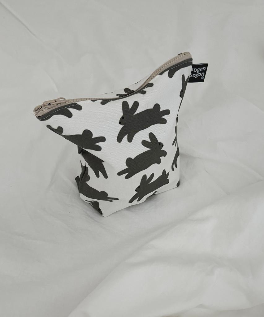 Sogonsogon Run Bunny Pouch W