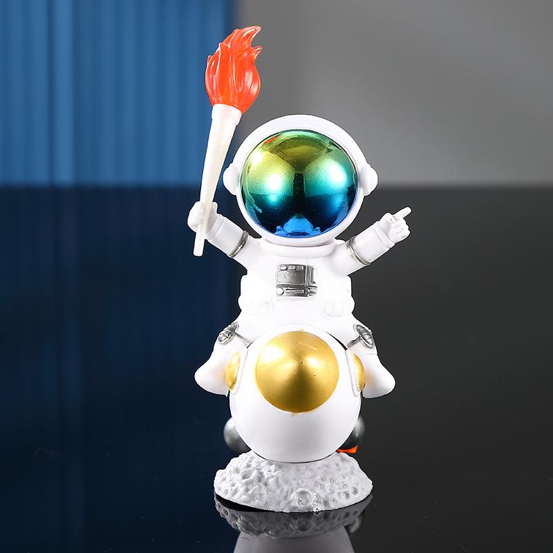 Small Resin Astronaut Figurine - Perfect for Home Decor, Valentine's, or Birthday Gift