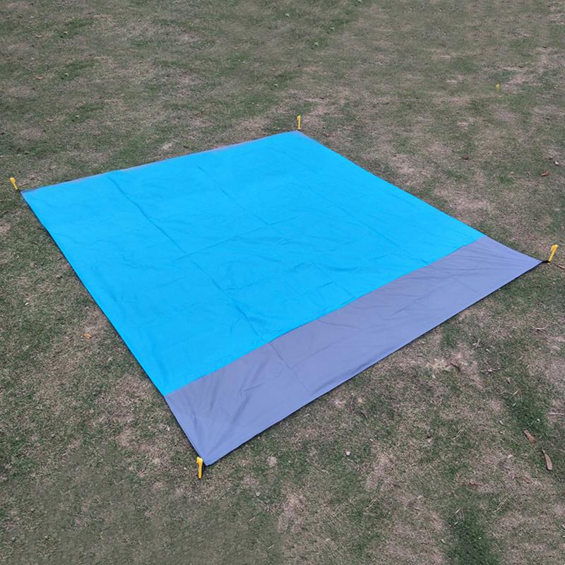 2x2.1m Waterproof Beach Blanket Outdoor Portable Picnic Mat Camping Ground Mat Mattress Camping Camping Bed Sleeping Pad New