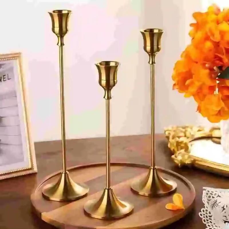 Sæt af 3 Guld Koniske Lysestager Moderne Metal Lysestager til Bordborddekoration Bryllup & Boligindretning