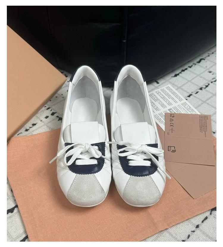 

Дом Форрест Гамп тренировочная обувь 2025 весна и лето новая французские балетки с круглым носком на шнуровке с лоскутной отделкой одинарная обувь женская 39 белый