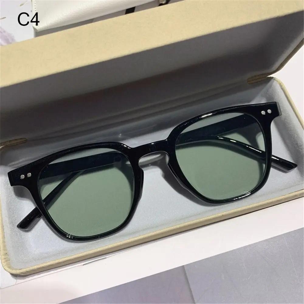Vintage Square Sunglasses Women's Fashion New Solid Sunglasses Men Shades Black Sun Glasses UV400 Protection Eyewear