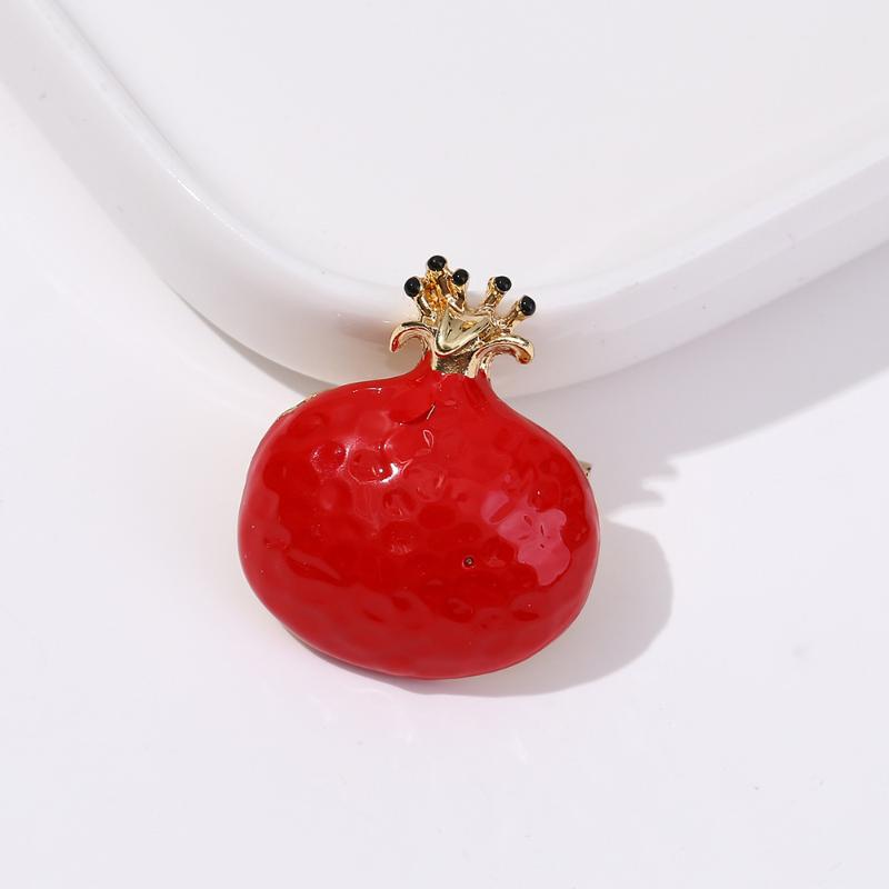 Elegant Enamel Pomegranate Brooch with Rhinestones, Stylish Unisex Pin, Perfect Gift for Friends & Daily Wear