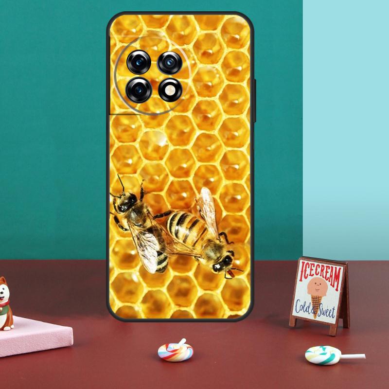 Bee Keeping Honey Bees For OnePlus 15 13 12 11 10 13T 10T 10R 12R 13R Case For OnePlus Nord 5 CE 3 2 4 Lite N20 N30
