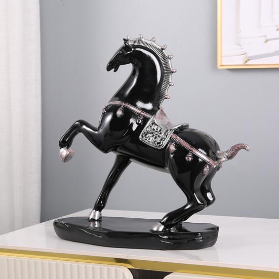 Success Horse Ornament Artistic Good Luck Horse Figurine Resin Modern Horse Statue for Home TV Stand Desk Wine Cabinet Decoration