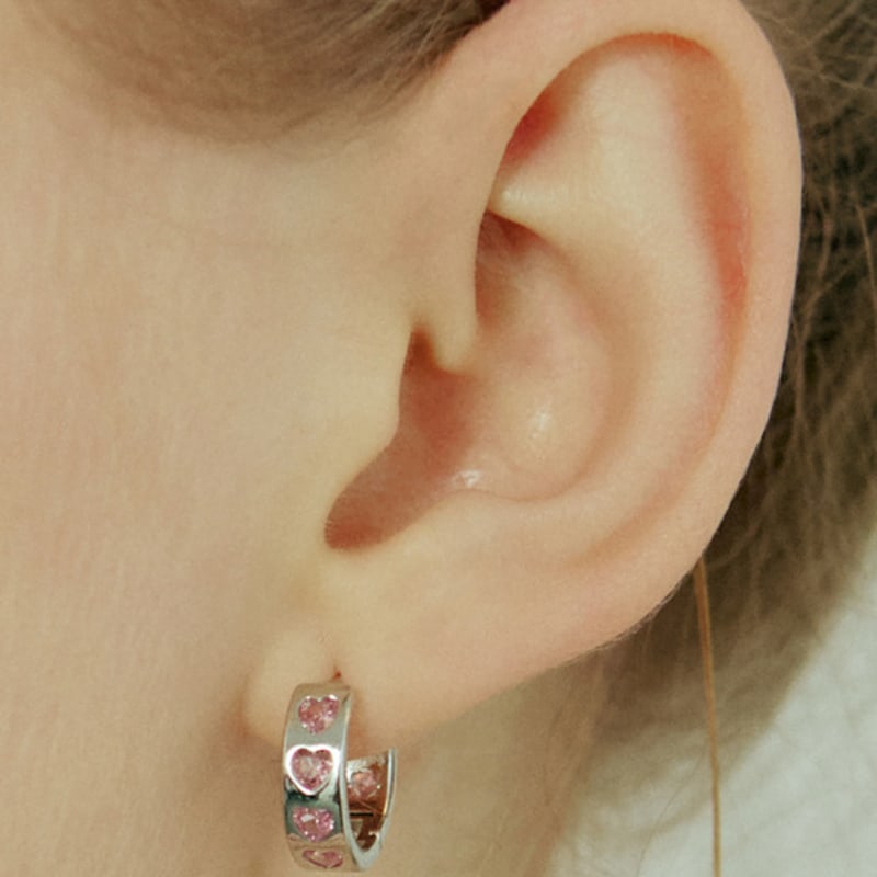 VVV Pink Line Heart One-Touch Earrings