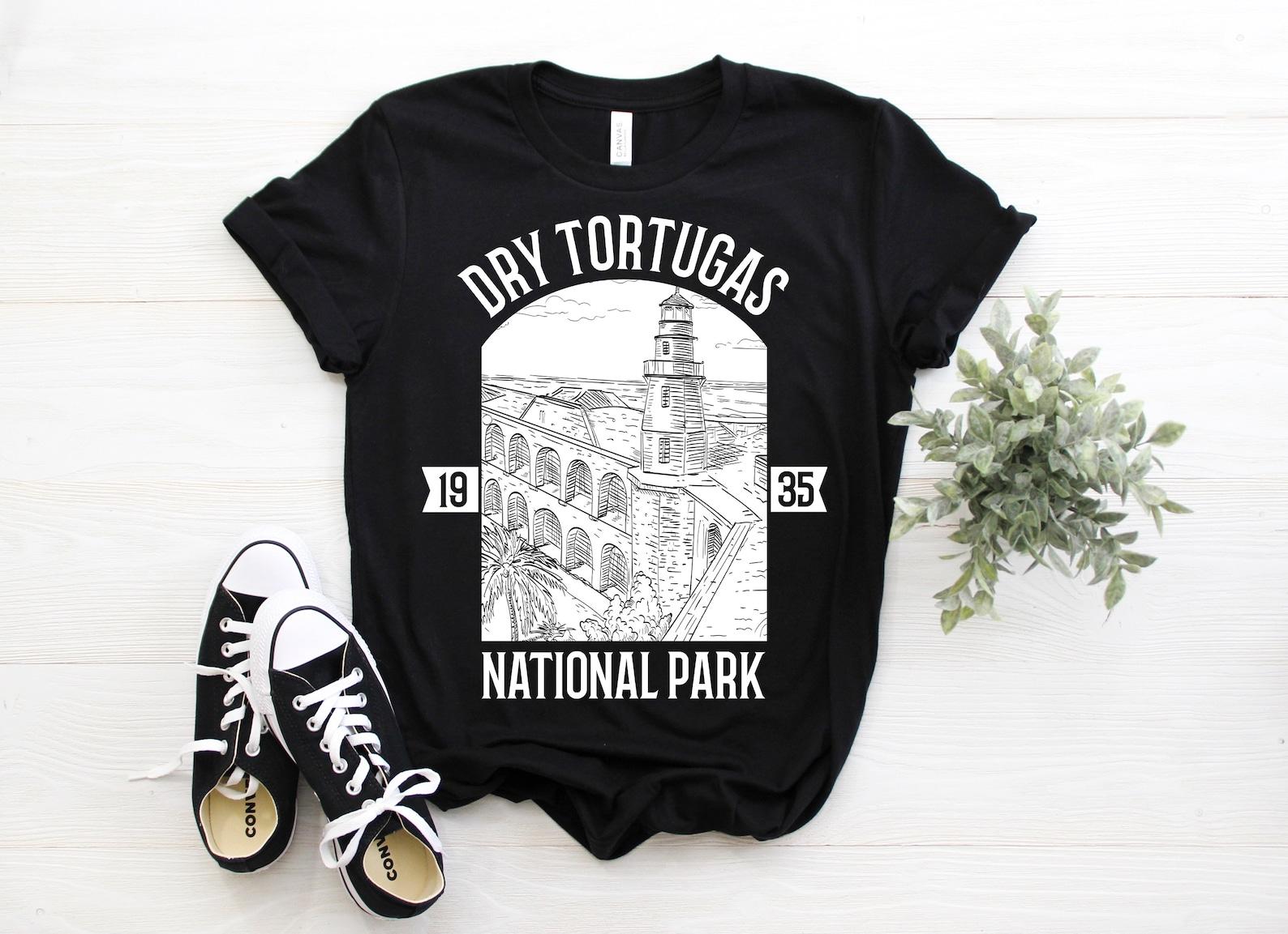 Dry Tortugas National Park US Vintage T-Shirt, USA Key West Florida Parks Lover Gifts, Adventure Outdoors, Camping Hiking, U.S Backcountry, 160