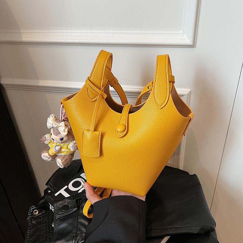 Large Capacity Handbag Women's New Fashion Versatile Shoulder Messenger Bag