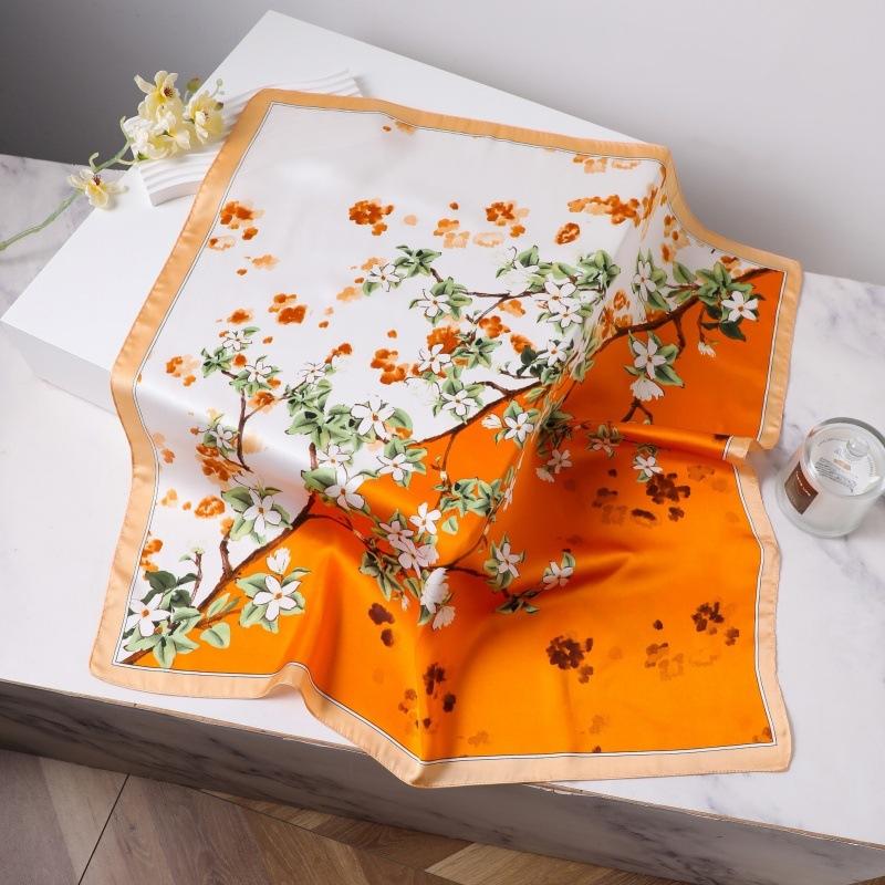 Luxury Printed Silk Scarf Women Simulated Silk Elegant Blue Versatile Headwear Bag Accessories Clothing Fashion Square Scarf