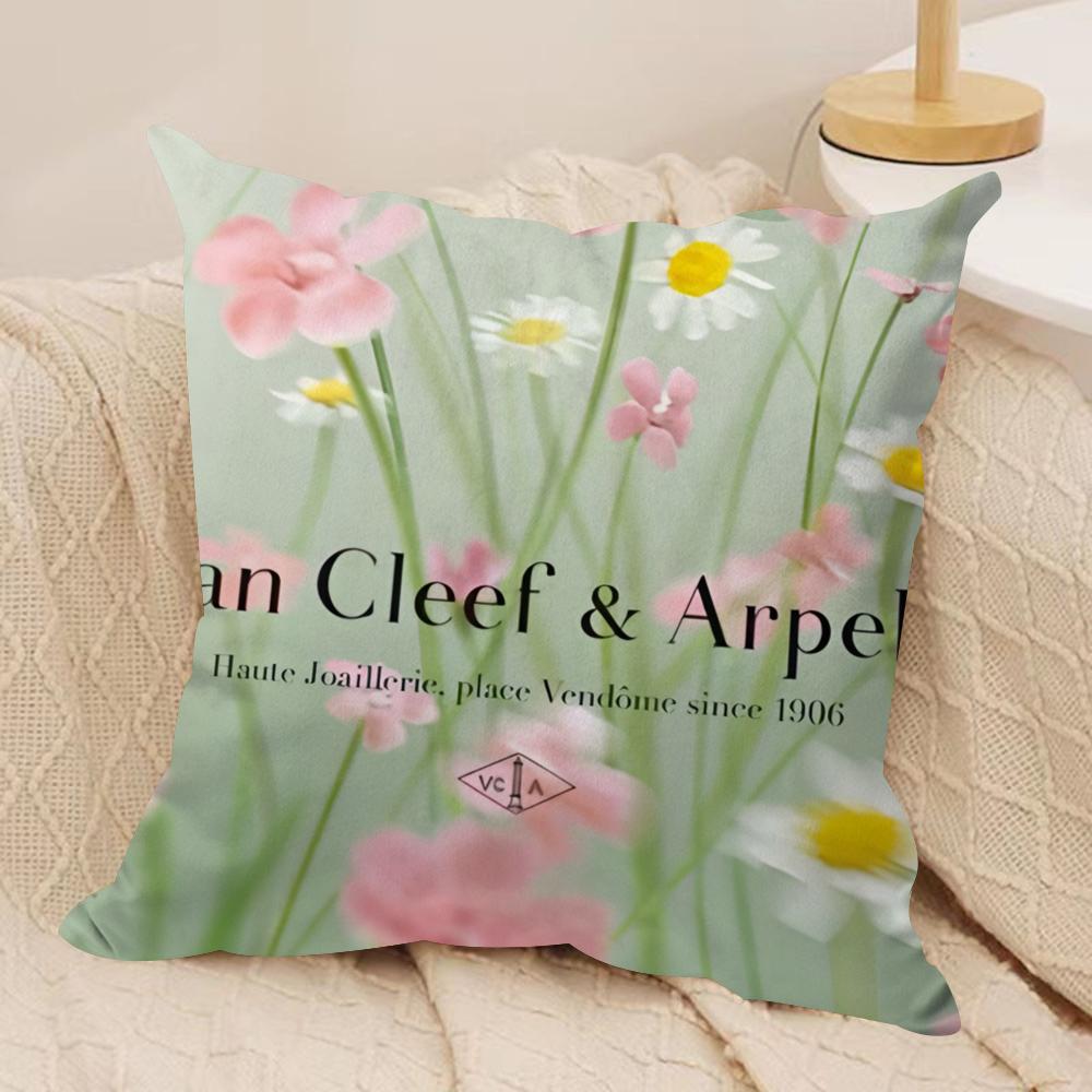 VVan CCellf Arpels Cushion Cover Short plush Doublesided Print Square Throw Pillow Covers Sofa Home Cushion Decor