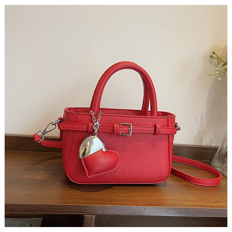 Lychee Pattern Red Bag Women's New Trendy Retro Mobile Phone Bag Versatile Shoulder Messenger Bag Wedding Bag