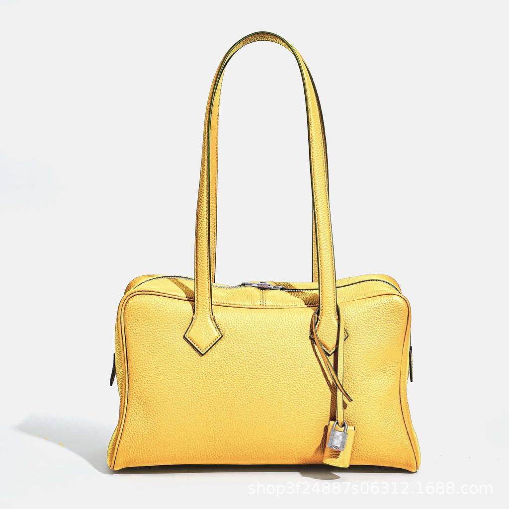 First Layer Cowhide Victoria Bowling Pillow Bag Genuine Leather Portable Tote Bag Fashionable High-end Shoulder Messenger Bag