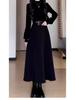Autumn/Winter 2024 Women's French Hepburn Style Black Knit Dress - Mid-Length, Small Waist Trend
