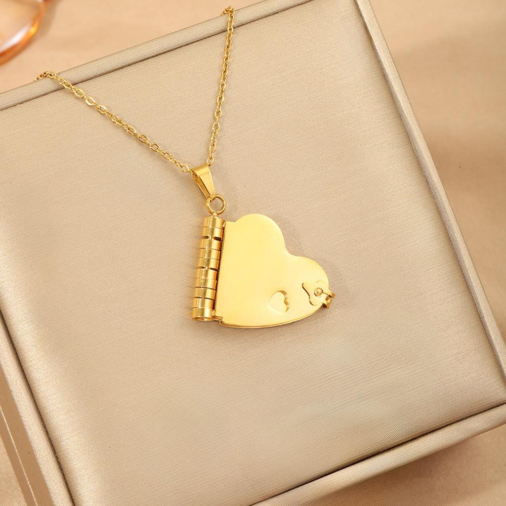 High Quality Titanium Steel Heart Books Pendant Couple Lovers Choker Women Men