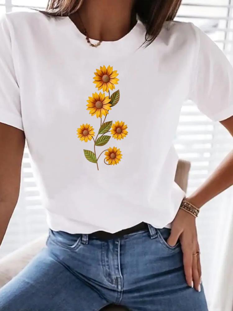 (Asian Size) Clothing T Shirt Woman Women Sweet Flower Floral  Fashion Tee Top Print Female Short Sleeve Graphic T-shirts