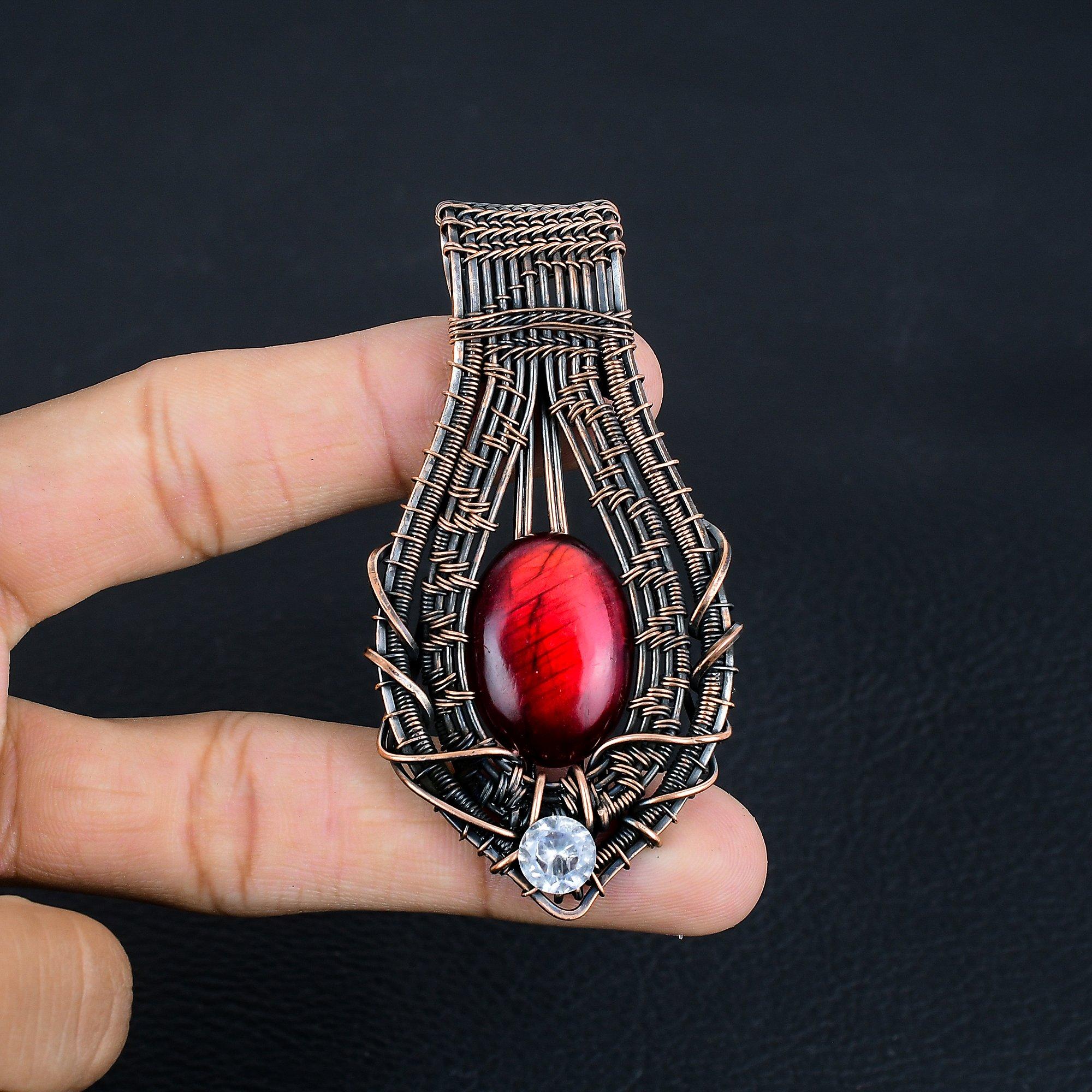 

Подвеска из красного лабрадорита, украшение, обернутое медной проволокой 999 пробы, подвеска с драгоценным камнем, ювелирное изделие ручной работы, свадебный подарок 3.14 Inches