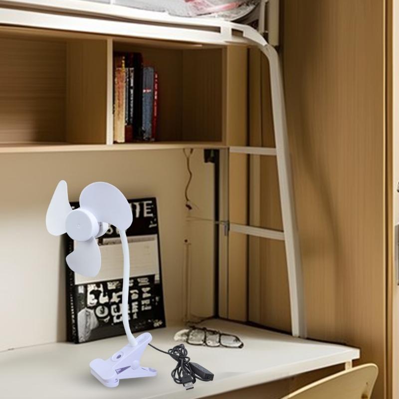 Portable Desk Fan With 360 Rotatable Clamp 5V USB Power Small Fan Quiet Operations for Indoor Outdoor Use
