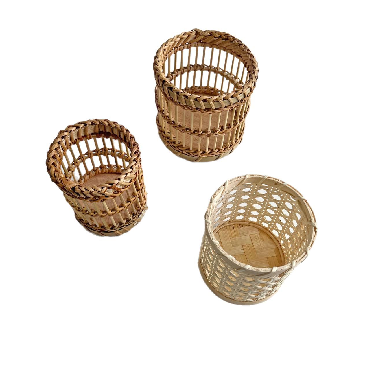 Handmade Woven Bamboo Pen Holder & Makeup Brush Caddy - Retro Design, Large Capacity, Office & Student Desk Organizer Small Bamboo Weave Pen Holder 9cm
