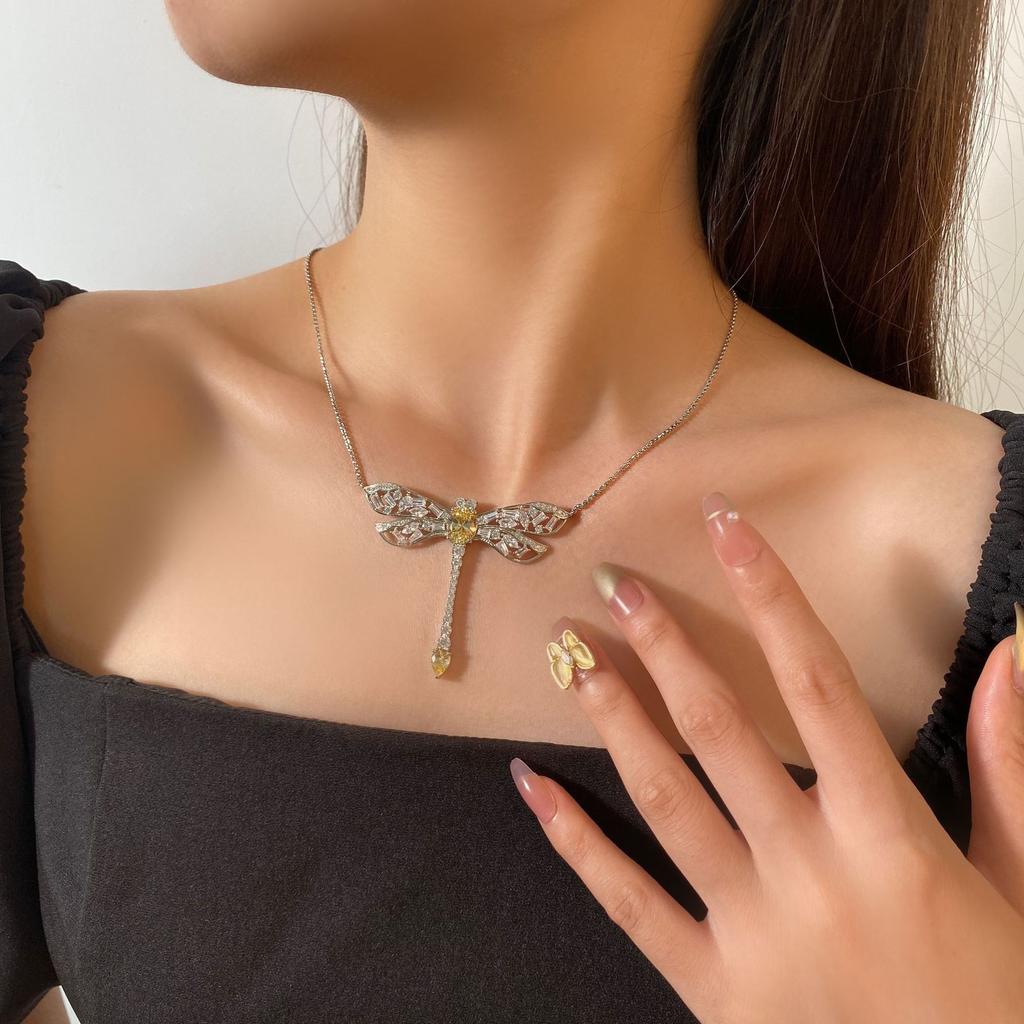 Tancise Biżuteria Ważka Wisiorek Kropla 8*10 Wysokiej Węgla Diament Łańcuch Obojczyka Owad S925 Srebrny Naszyjnik Kobieta 40 + 3.