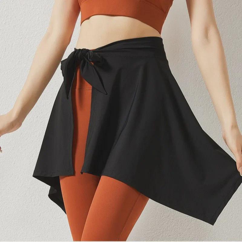 Women's Yoga Skirt: One-Piece Fitness Skirt with Hip-Covering Design