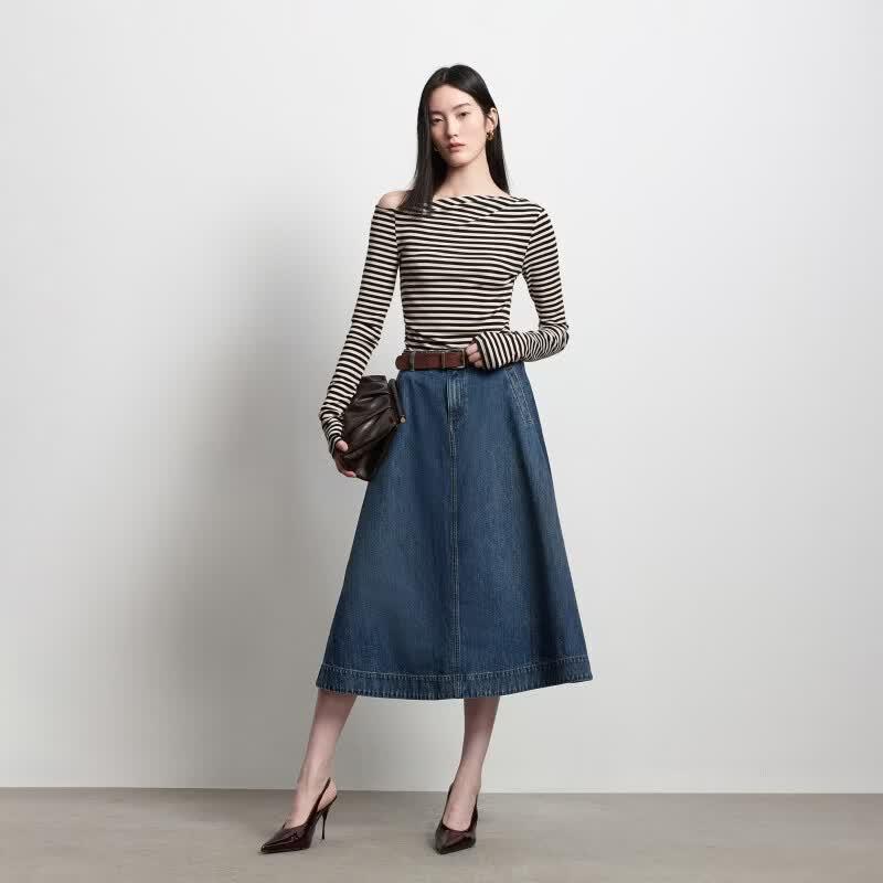 Veromoda 2026 Autumn Retro Washed High-Waist Denim A-Line Skirt