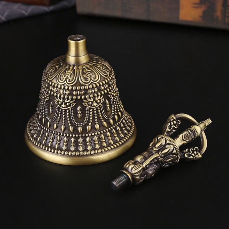Carved rattle Copper bell with handle Hand rattling bell ornament School class Home desktop decoration Brass bell