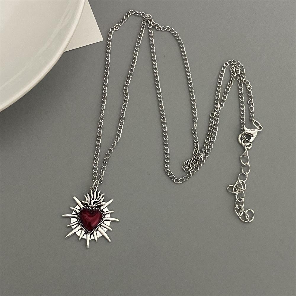 Punk Rock Red Black Heart Pendant Chain Necklace For Men Women Cool Hip Hop Street Vintage Goth Accessories Trendy Jewelry