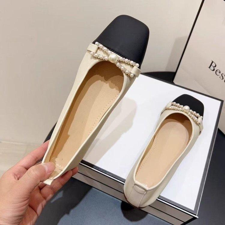 French thick heel 2025 autumn new shoes large size rhinestone pearl shallow mouth square head soft sole low heel single shoes women