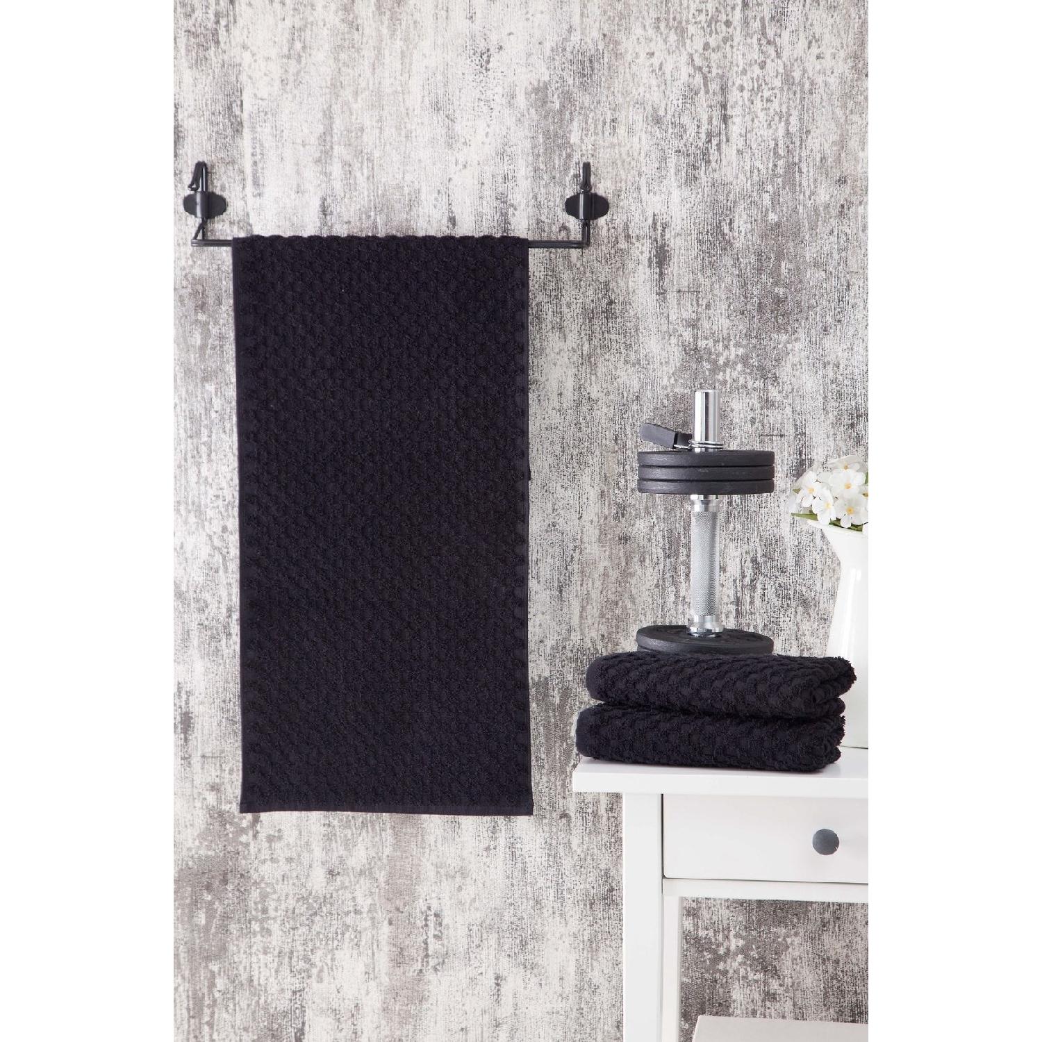 

Спортивний рушник з квадратним малюнком 30x90 см чорний