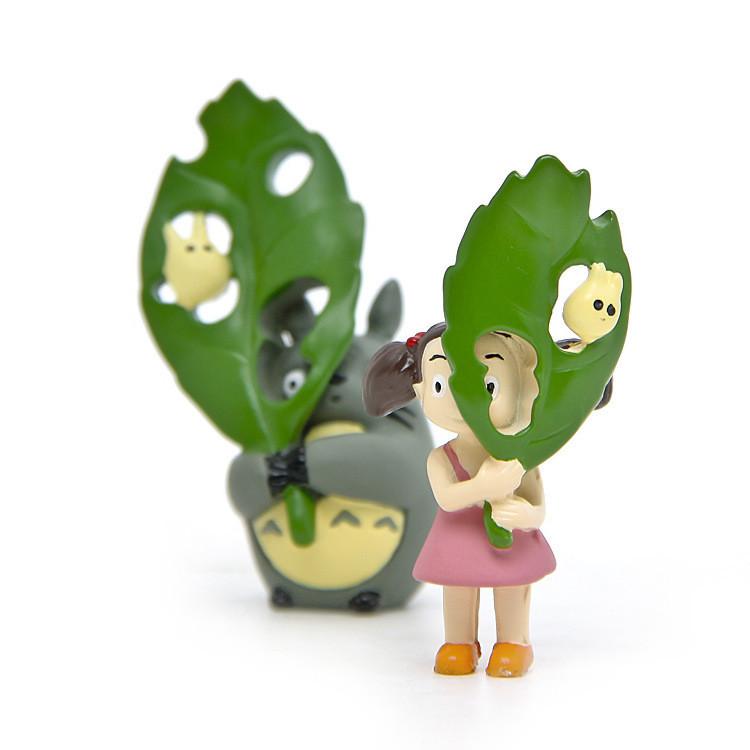 Totoro Neighbor My Resin Figure With Big Leaf For Holiday Party And Gift Giving