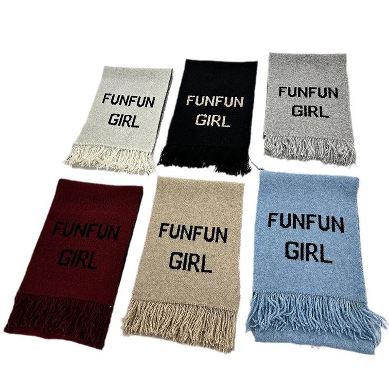 Celebrity-Inspired Women's Autumn & Winter Jacquard Wool Scarf with Tassels