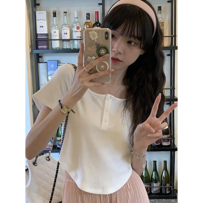 Kurzes T-Shirt für Damen im Sommer Neuer koreanischer Stil Lässig Slim Unterwäsche Student Slim Hohe Taille Student Top