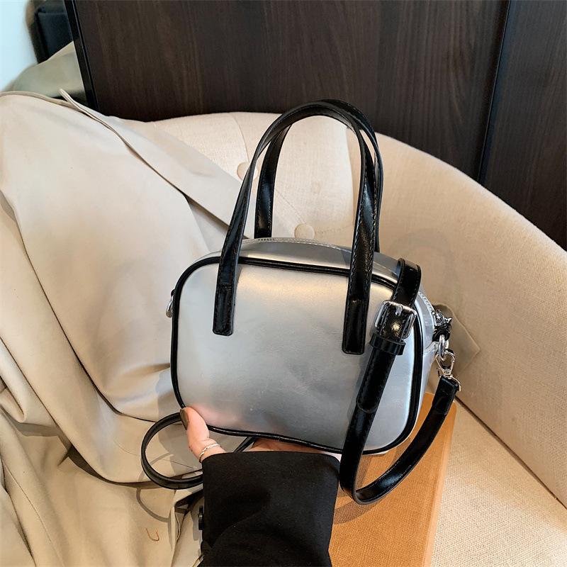 Premium Handbag Bag Women's New Popular Fashion Shoulder Bag Versatile Commuter Messenger Small Square Bag