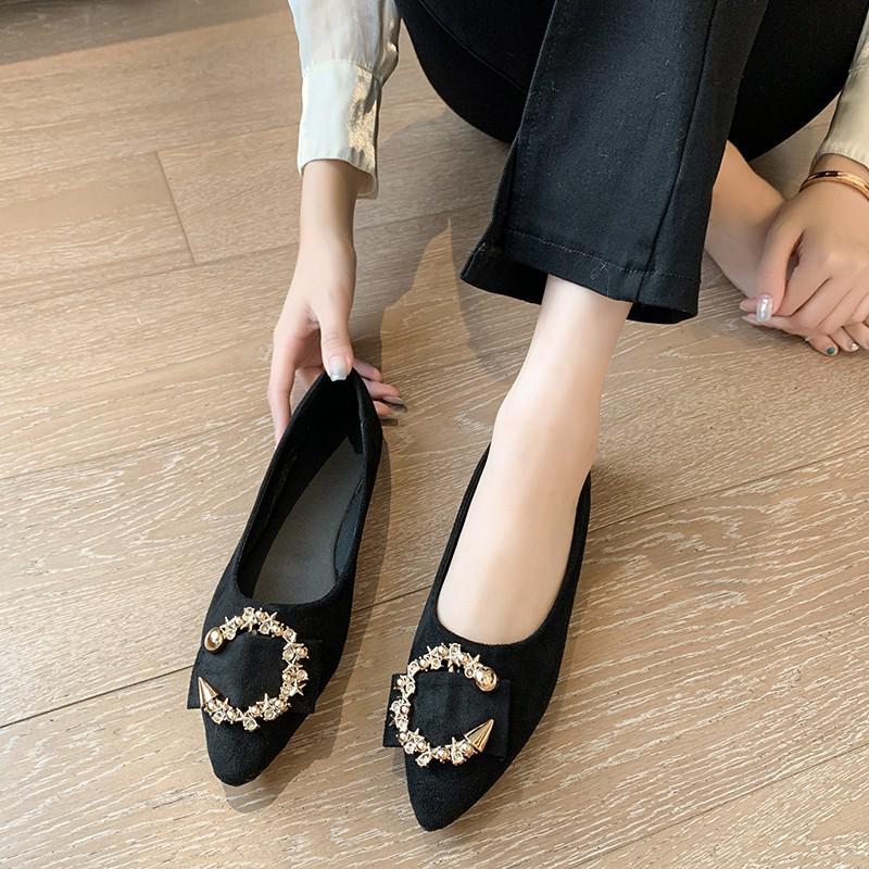 2025 Spring/Summer Women's Pointed Toe Flats - Korean Style Casual Slip-on with Round Buckle