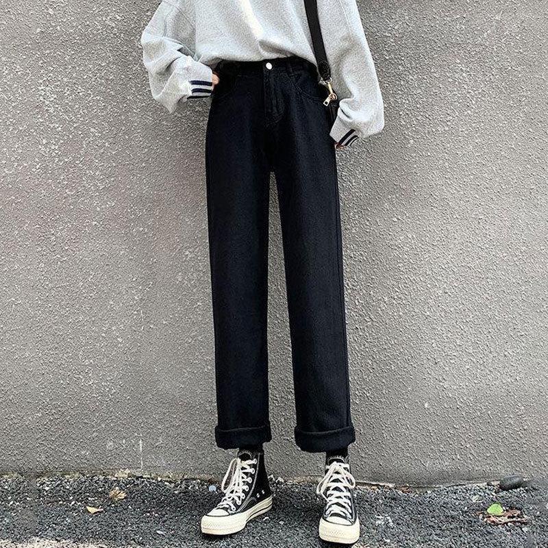 White Wide-Leg High-Waist Denim Pants for Petite Pear-Shaped Women - Loose, Plus Size, Floor-Length, Straight-Leg Design.