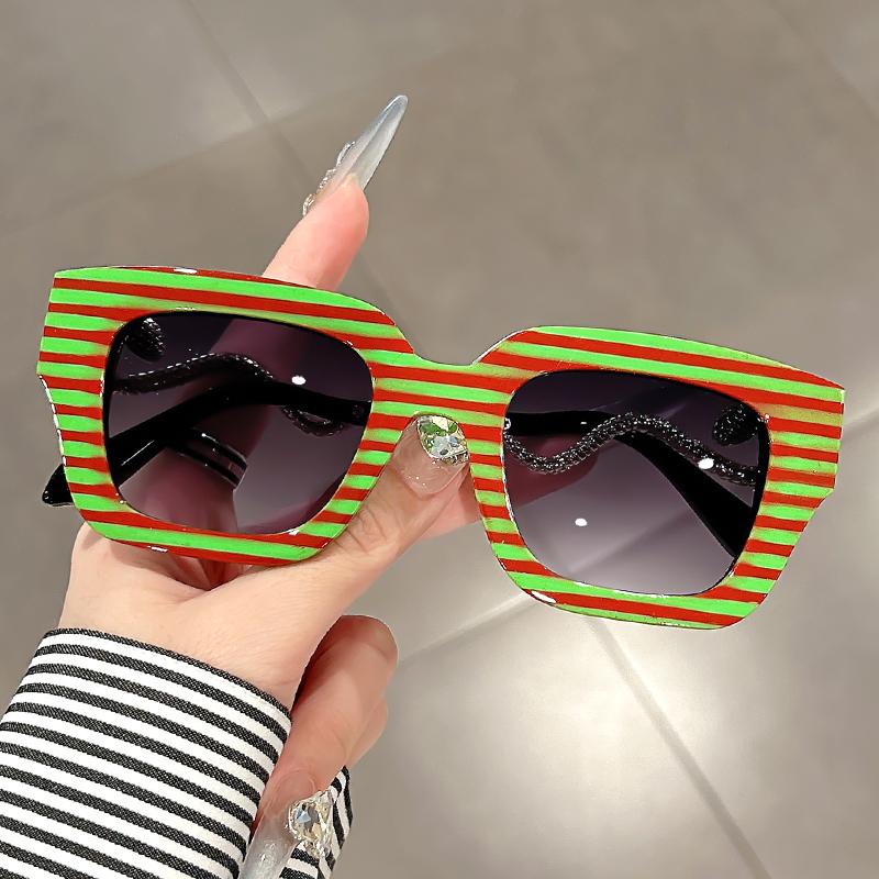 New European and American square-framed striped snake-leg sunglasses, trendy party and fashionable sunglasses