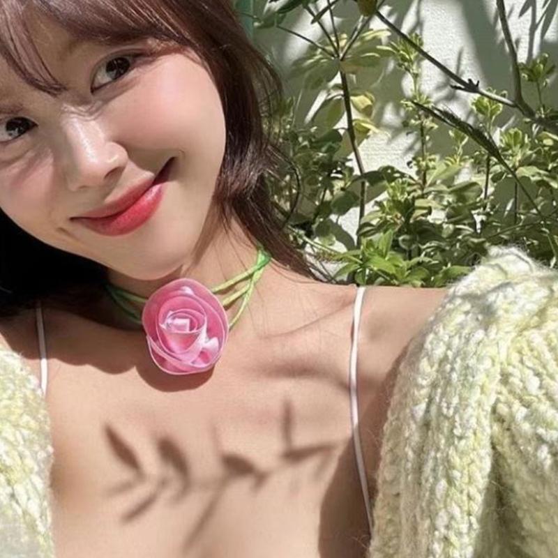 Elegant Rose Flower Clavicle Chain All-matched Necklace Women Bridal Adjustable Choker Mariage Jewelry Y2K Accessories