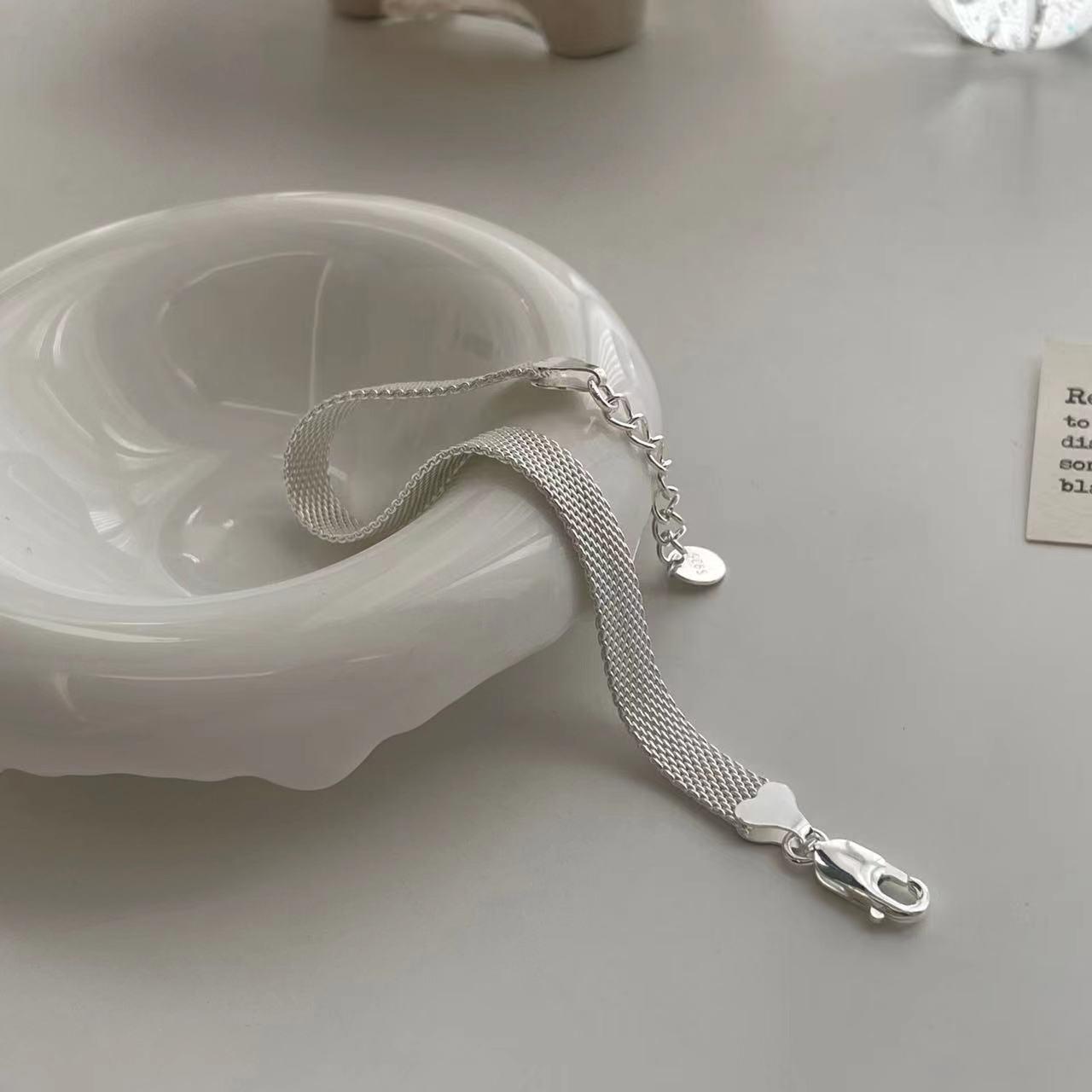 

S925 Sterling Silver Women s Woven Snake Bone Bracelet - New Ins Simple Niche Design