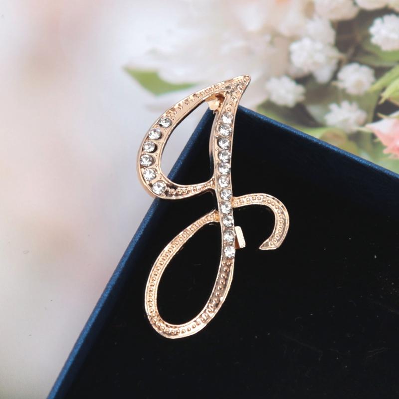 Fashion Women Rhinestone Brooch A-Z English Letter Gold Color Metal Pins Crystal Alphabet Jewelry Shirt Clothes Accessories Gift