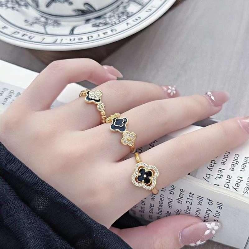 Niche High-End Zircon Enamel Dripping Oil Dark Four-Leaf Clover Open Ring, Female Delicate Personality Stacked Index Finger Ring
